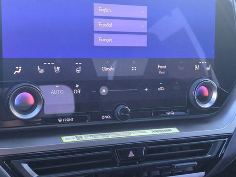 New 2026 Lexus TX 500h AWD image 25