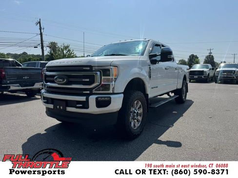 Used 2021 Ford F350 Platinum w/ FX4 Off-Road Package image 4
