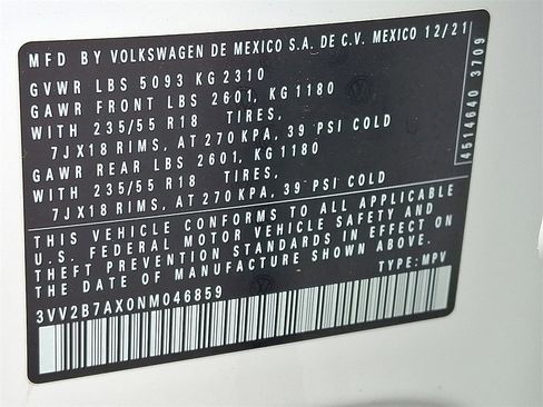 Used 2022 Volkswagen Tiguan SE image 27