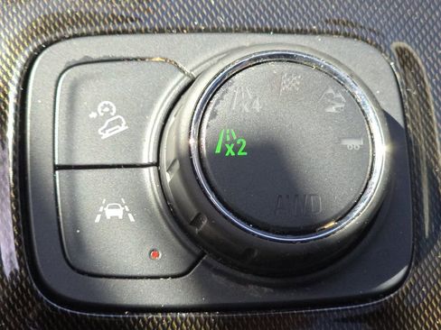 Used 2020 GMC Acadia AT4 w/ Driver Alert Package II image 32