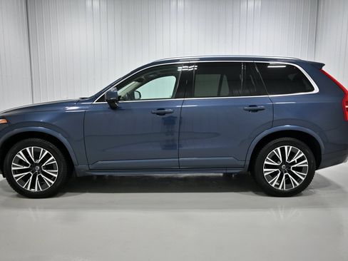 Used 2021 Volvo XC90 T6 Momentum w/ Protection Package Premier AWD/4WD image 26