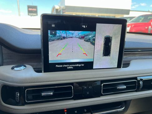 Used 2022 Lincoln Aviator Reserve w/ Equipment Group 201A AWD/4WD image 31