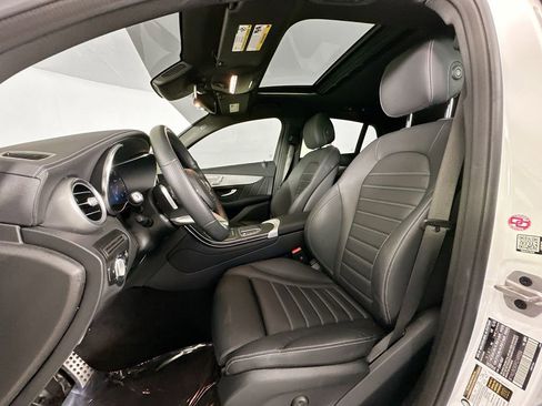 Used 2023 Mercedes-Benz GLC 300 4MATIC Coupe image 20