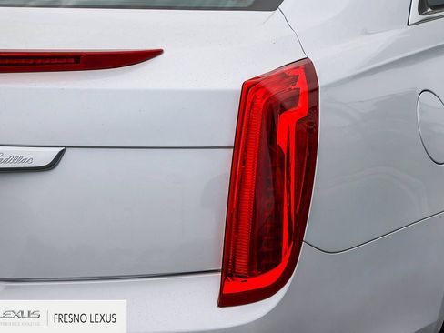 Used 2016 Cadillac XTS Premium FWD image 4
