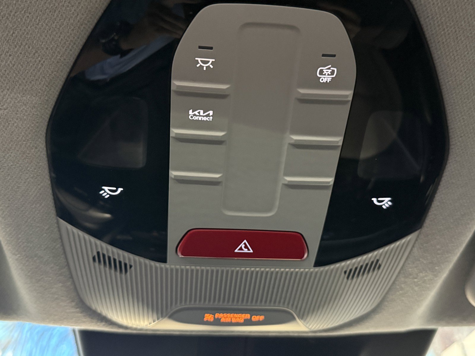 Used 2025 Kia K4 FWD image 15