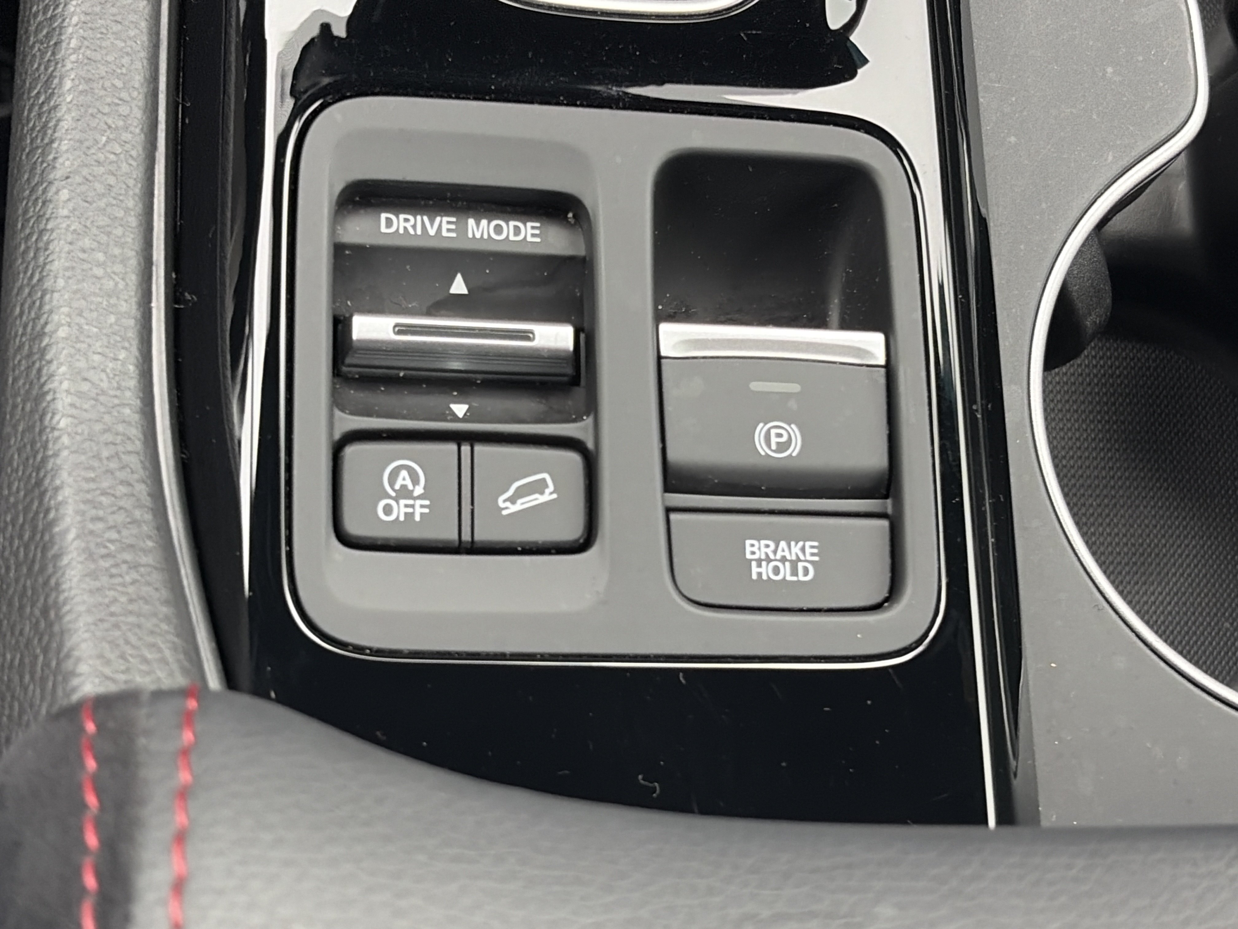 Certified 2026 Honda Pilot Black Edition image 37