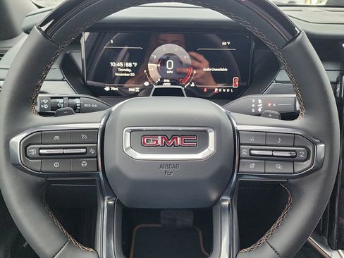 New 2026 GMC Acadia AT4 image 20