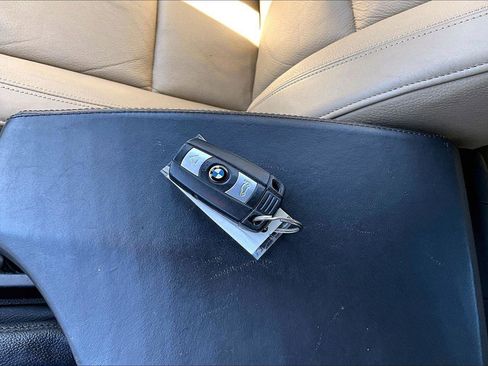 Used 2009 BMW 128i Convertible RWD image 36