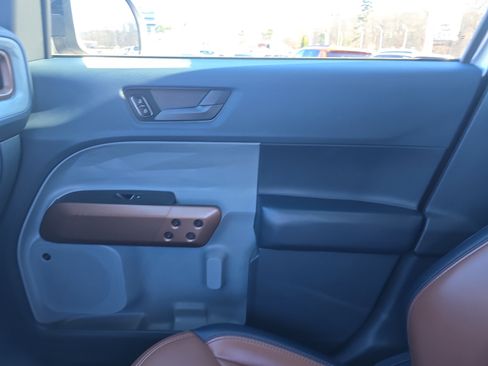 Used 2024 Ford Maverick Lariat w/ FX4 Off-Road Package image 24