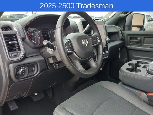 New 2025 RAM 2500 Tradesman AWD/4WD image 11