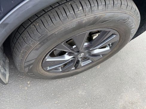 Used 2017 Nissan Murano SV AWD/4WD image 7