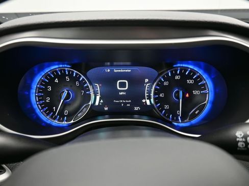 New 2026 Chrysler Pacifica Select w/ S Appearance Package image 19