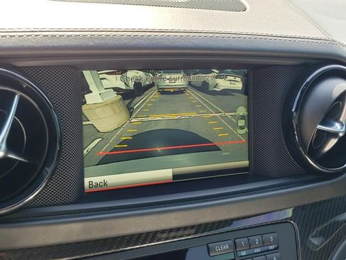 Used 2016 Mercedes-Benz SL 63 AMG image 20