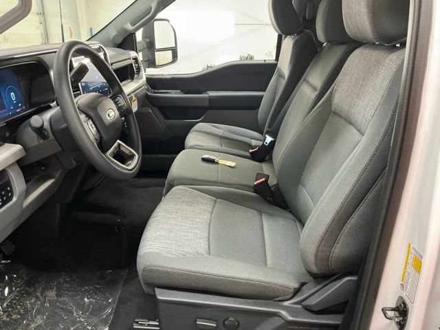 New 2026 Ford F250 XLT w/ XLT Premium Package AWD/4WD image 14