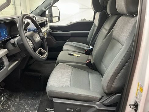 New 2026 Ford F250 XLT w/ XLT Premium Package AWD/4WD image 14
