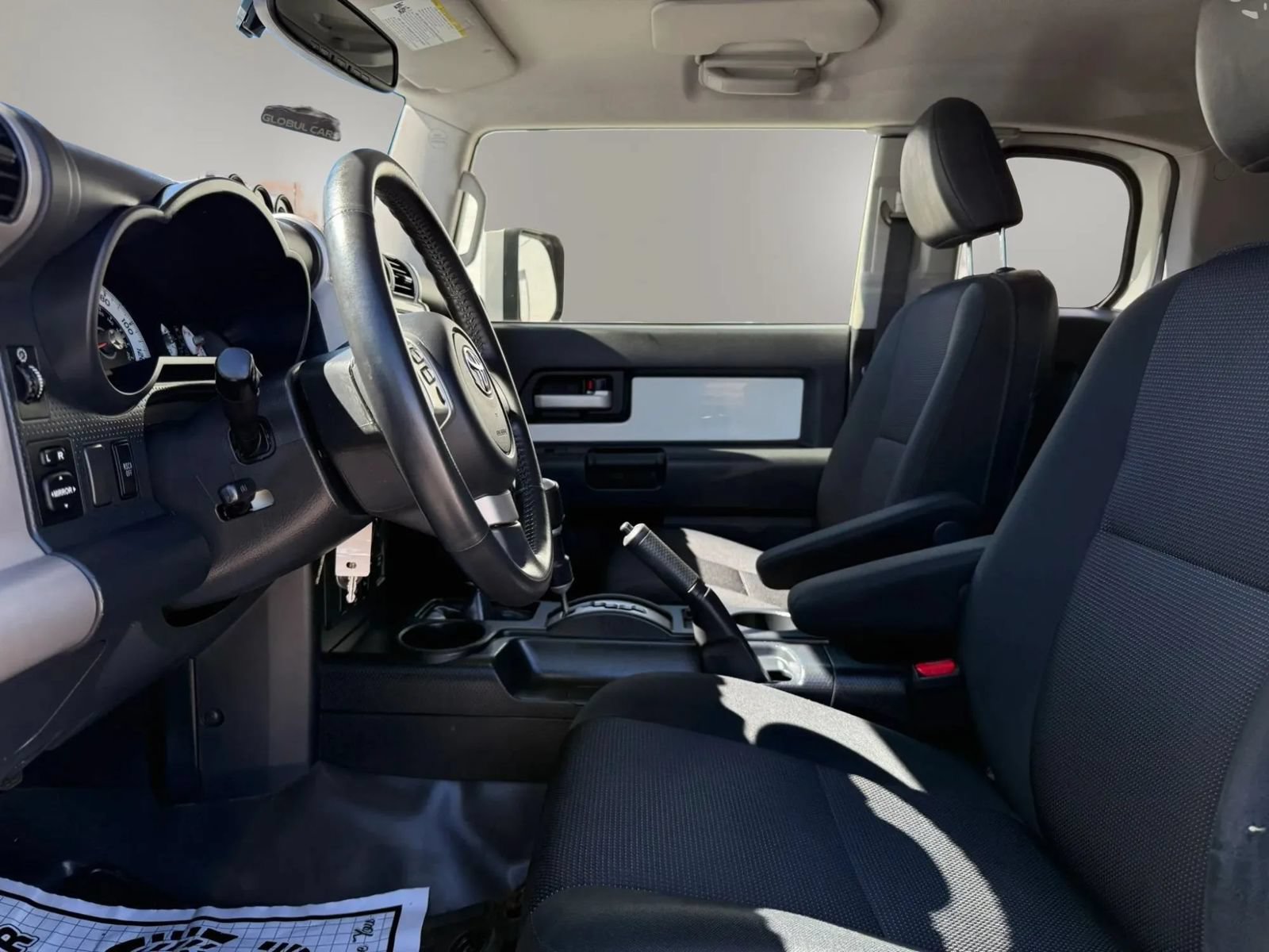 Used 2013 Toyota FJ Cruiser 4WD w/ Upgrade Pkg image 9