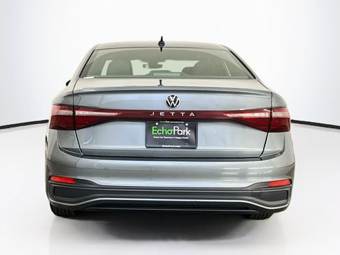 Used 2025 Volkswagen Jetta Sport FWD image 7