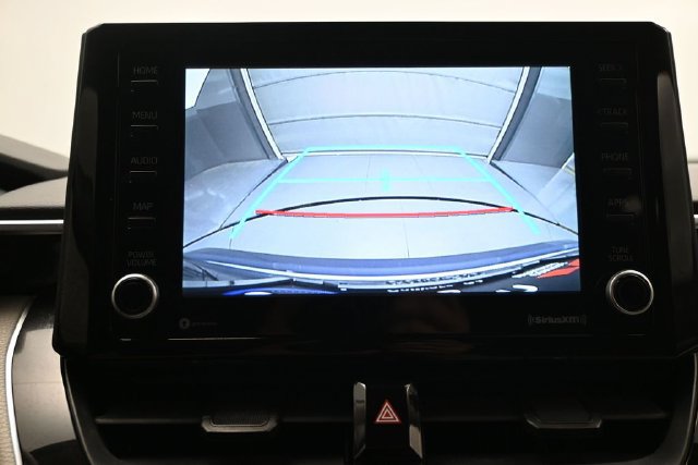 Used 2022 Toyota Corolla LE FWD image 14