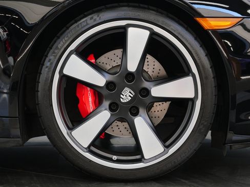 Used 2015 Porsche 911 Targa 4S AWD/4WD image 42