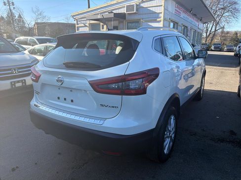 Used 2020 Nissan Rogue Sport SV w/ Technology Package AWD/4WD image 6