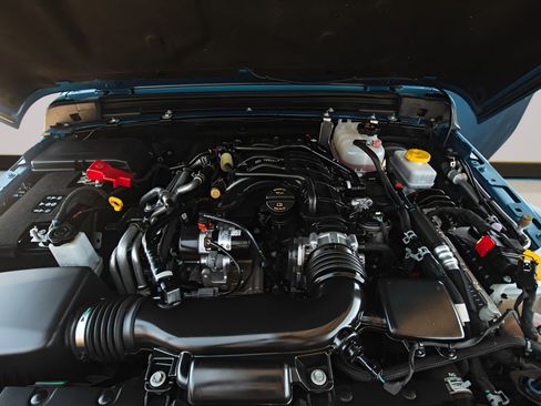 Used 2023 Jeep Wrangler Sport S AWD/4WD image 28