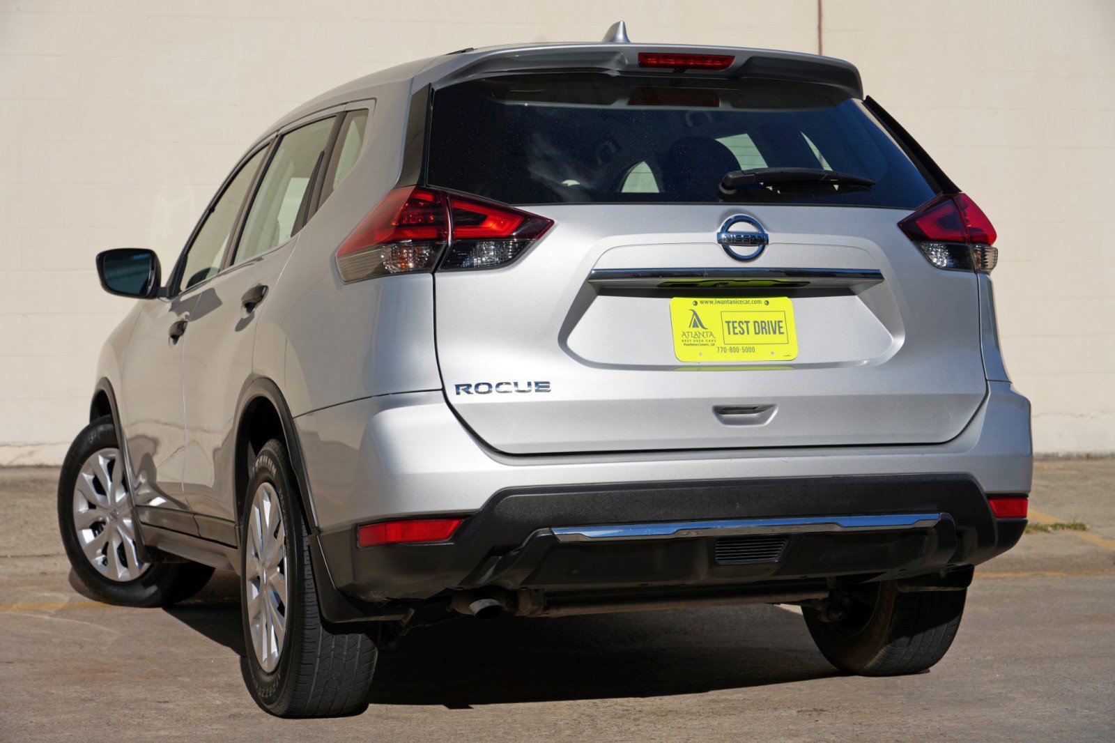 Used 2019 Nissan Rogue S FWD image 5