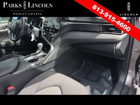 Used 2023 Toyota Camry LE image 9
