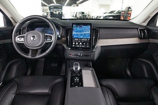 Used 2026 Volvo XC90 B6 Ultra AWD/4WD image 6