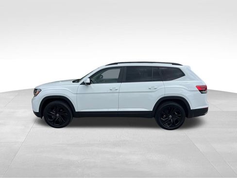 Used 2022 Volkswagen Atlas SE w/ Panoramic Sunroof Package FWD image 4
