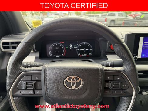Certified 2024 Toyota Tacoma TRD Off-Road AWD/4WD image 13