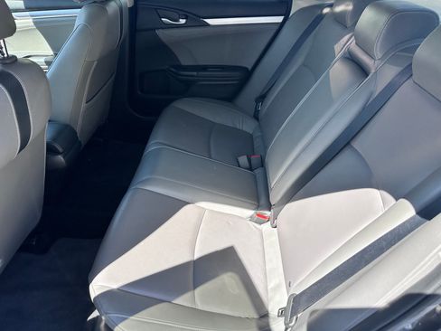 Used 2018 Honda Civic EX-L image 6