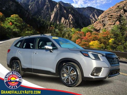 Used 2024 Subaru Forester Limited image 1