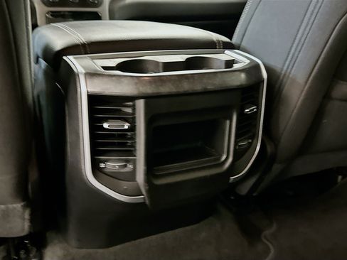 Used 2022 RAM 1500 Big Horn AWD/4WD image 27