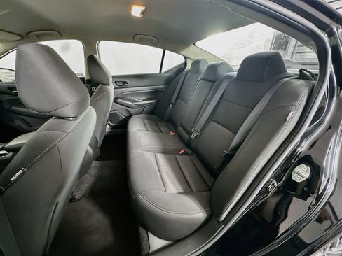 Used 2025 Nissan Altima 2.5 SV FWD image 25