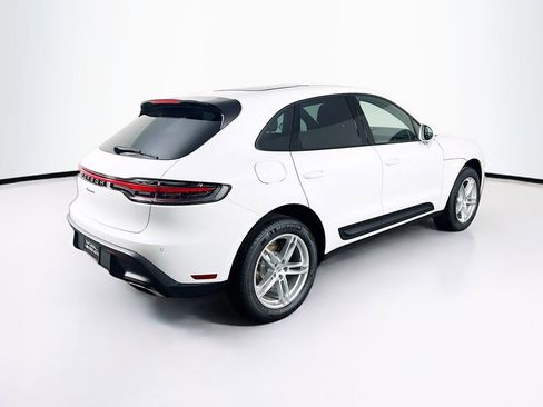 New 2026 Porsche Macan image 9