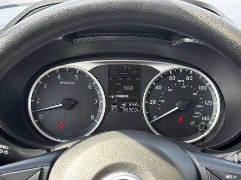 Used 2024 Nissan Versa S w/ Trunk Package FWD image 16