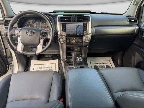 Used 2020 Toyota 4Runner SR5 Premium w/ Moonroof Package AWD/4WD image 29