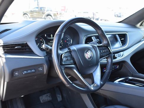 Used 2024 Buick Enclave Premium image 10