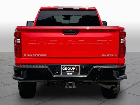 Used 2025 Chevrolet Silverado 2500 Custom w/ Custom Convenience Package AWD/4WD image 5