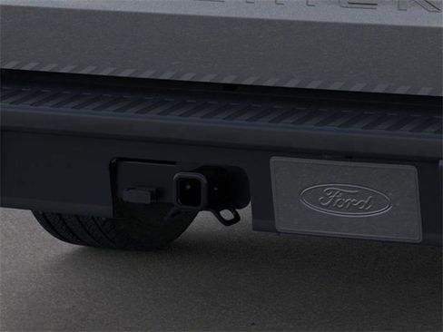 New 2025 Ford Maverick XL image 34