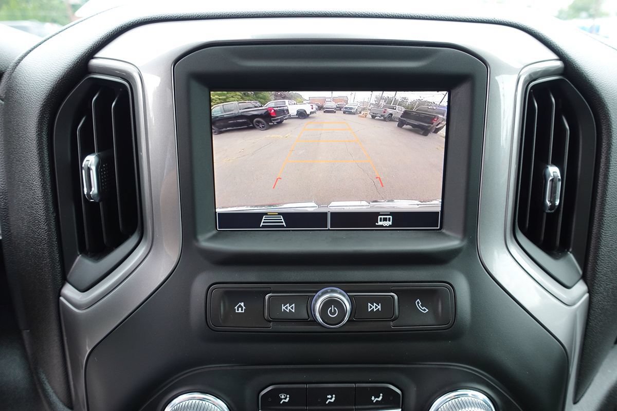 Used 2024 GMC Sierra 1500 Pro w/ Graphite Edition AWD/4WD image 42
