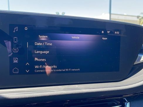 New 2026 Buick Envista Sport Touring w/ Convenience I Package FWD image 18