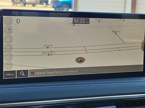 Used 2025 Genesis G70 2.5T image 18