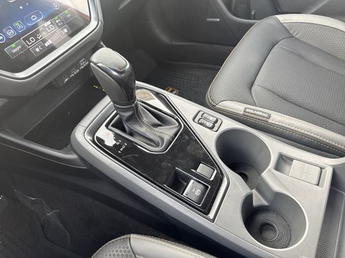 Certified 2024 Subaru Crosstrek 2.5i Wilderness w/ Crosstrek Mirror Package AWD/4WD image 21