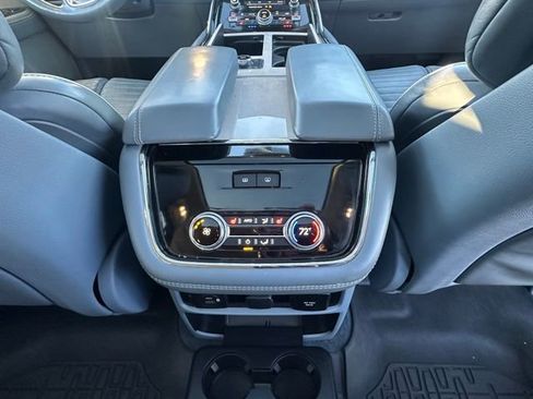 Used 2021 Lincoln Navigator L Black Label w/ Cargo Convenience Package image 33