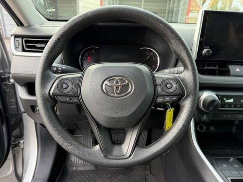 Certified 2023 Toyota RAV4 LE image 21