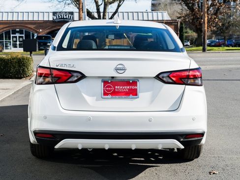 New 2025 Nissan Versa SV w/ Trunk Package image 5