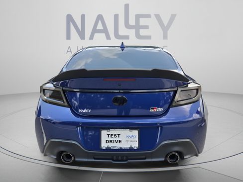 Used 2025 Toyota GR86 RWD image 4