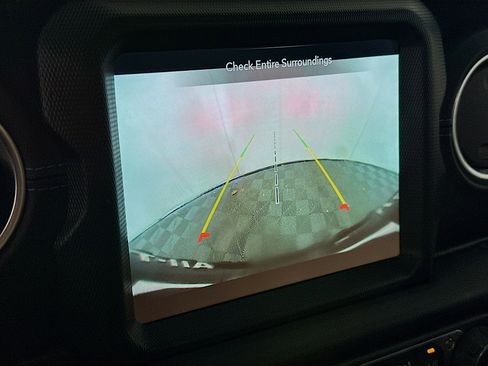 Used 2022 Jeep Wrangler Unlimited Rubicon 4xe w/ Steel Bumper Group image 22