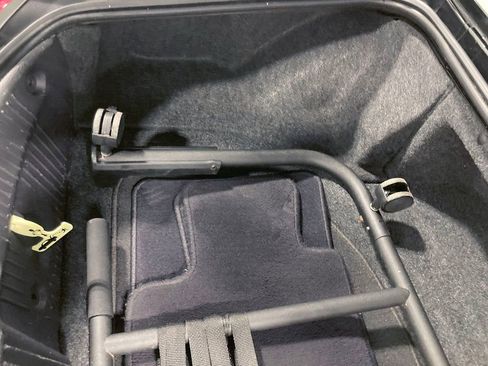 Used 2003 Ford Thunderbird image 46